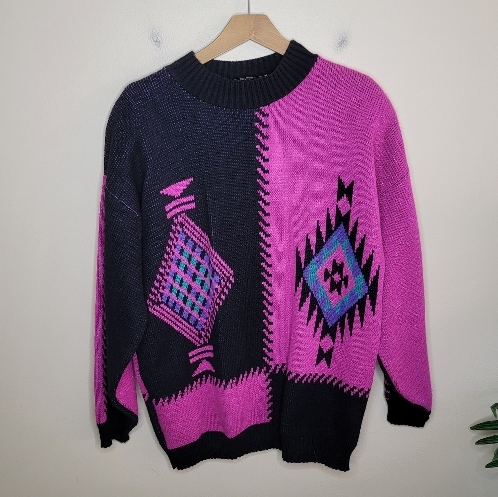 Vintage Threadneedle Street Black & Pink Mockneck Geometric Knit Sweater Bold